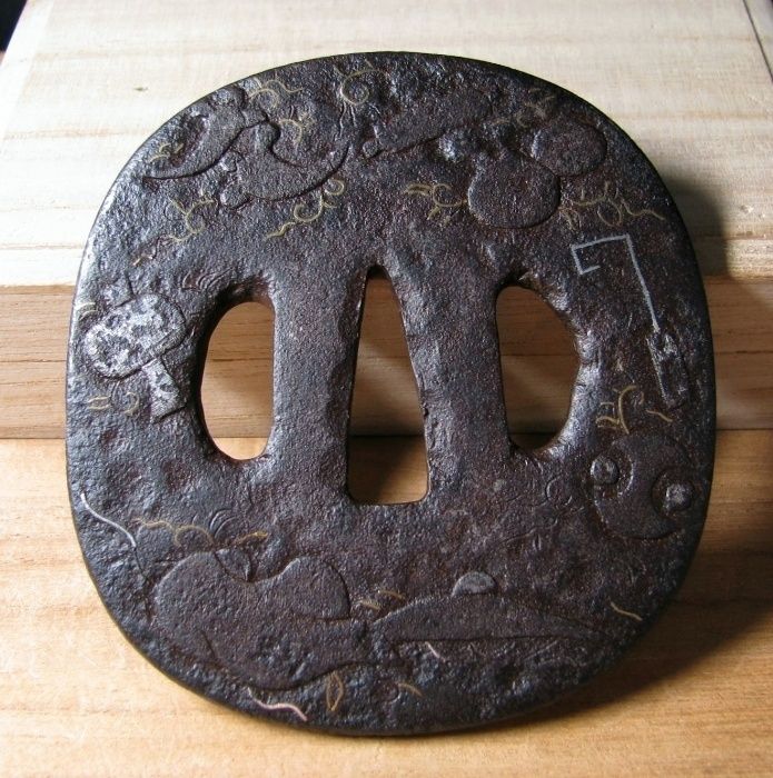 金銀象嵌宝尽くしの図