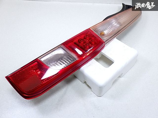 LA100S ムーヴ純正 LED左右テールランプ KOITO 220-51059 LA100S ムーヴ純正 LED左右テールランプ KOITO 220-51059 - メルカリ