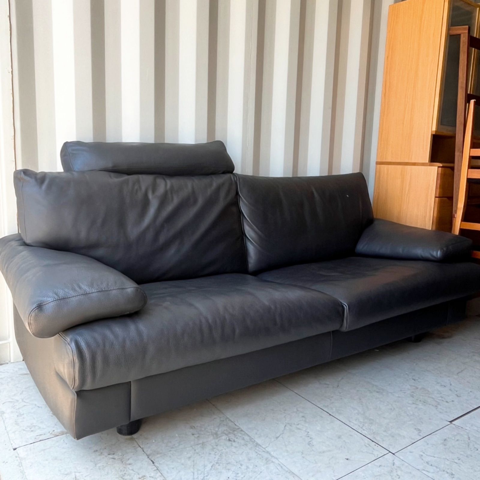 取付無料！フランスベッド エルポ マルネ ドイツ製高級総本革3人掛けソファ✨ 取付無料！フランスベッド エルポ マルネ ドイツ製高級総本革3人掛け