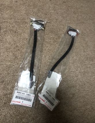 トヨタ 新品 純正 TOYOTA 正規 未使用 マーカーランプ フェンダー RH LH 左右セット フロント クリアランスランプ マークII GX100/JZX100/LX100 RH ロゴ オーナメント 外装 交換 修理