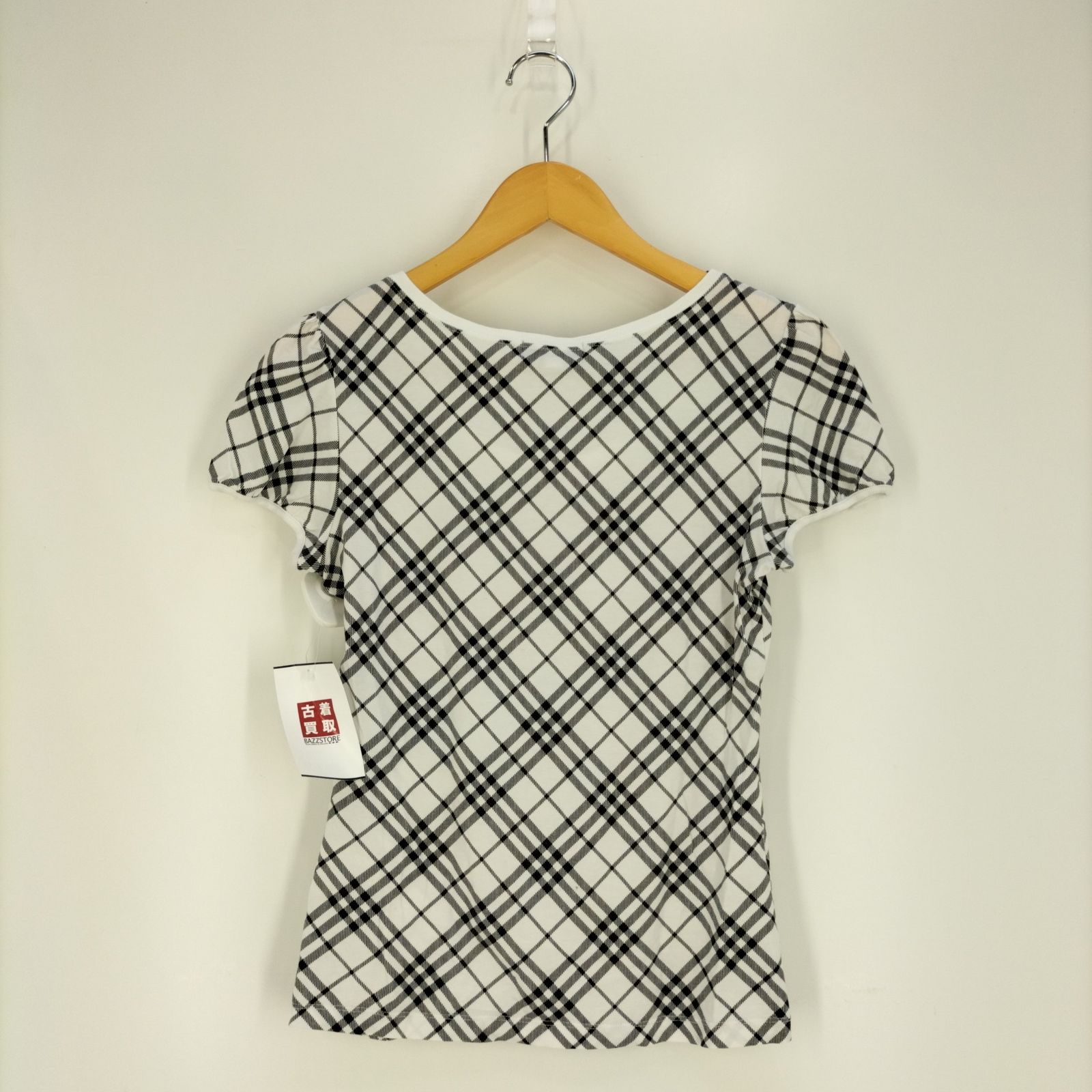 美品✨BURBERRY LONDON BLUELABEL ロゴ入 シャツ 38 BURBERRY LONDON BLUE LABEL ポロシャツ 38 ロゴ刺繍 - メルカリ