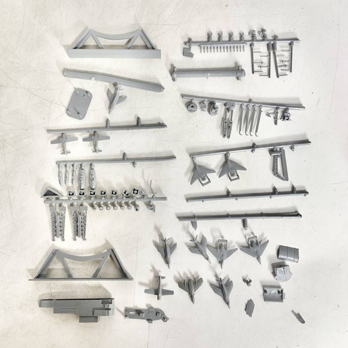 未組立 AIRFIX エアフィックス 1/600 イギリス海軍 航空母艦