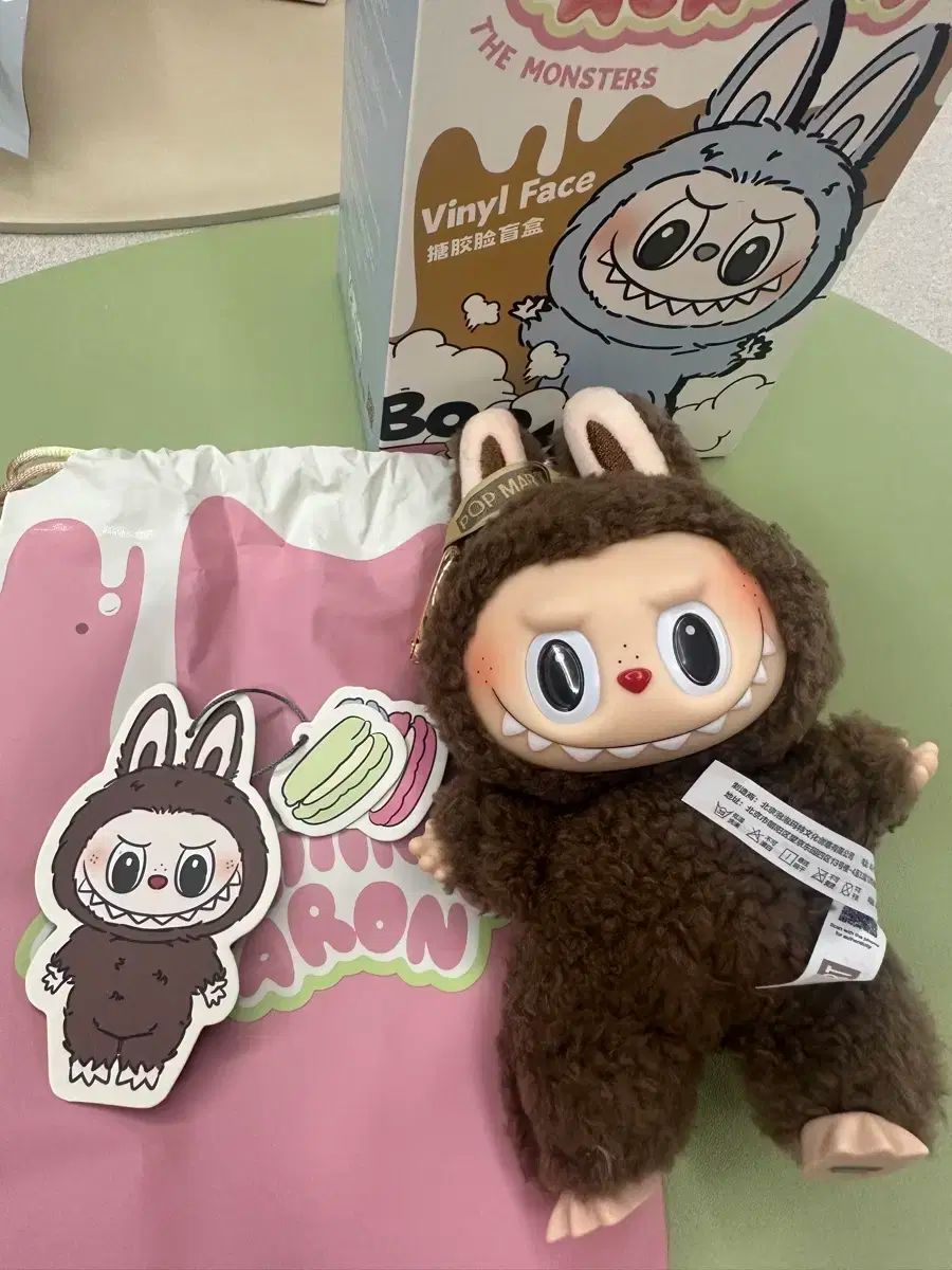 ポップマート もっと モンスター ラブブ おいしい マカロン シリーズ 秘密 チェスナット ココア