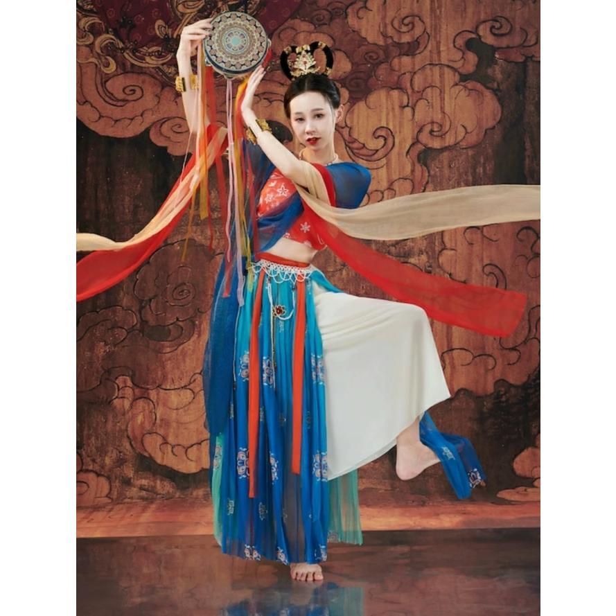 中国古典舞踊ダンス衣装 敦煌舞踊 華やか 中華ダンス 衣装 漢服 チャイナ衣装 チャイナ風ダンス衣装 華流 舞台衣装 飛天 飄々 ひらひら 中