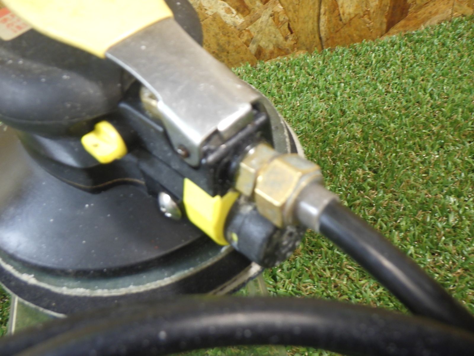 サンディング作業全般に 動作未