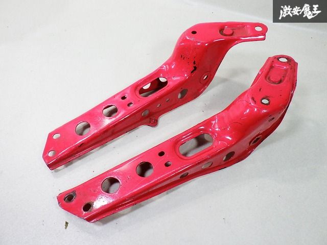 S13 180SX テンションロッドブラケット s13 シルビア 180sx テンションロッドブラケット 純正（D-MAX