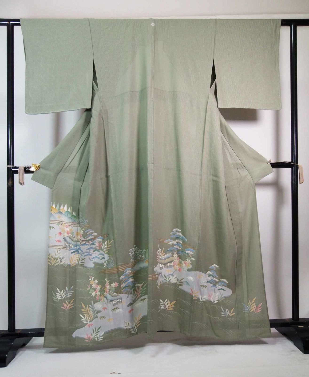 極美品　夏着物　縦絽　色留袖　一つ紋　丸に木瓜紋　茶屋辻　灰色帯びた緑　しつけ付 極美品 夏着物 縦絽 色留袖 一つ紋 丸に木瓜紋 茶屋辻文様 正絹