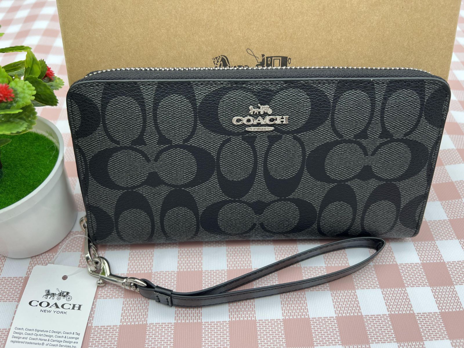 コーチ 長財布 COACH 財布 ラウンドファスナー レザー メンズ レディース ウオレット ブランド ロゴ クーポン配布 シグネチャー 新品未使用 C077