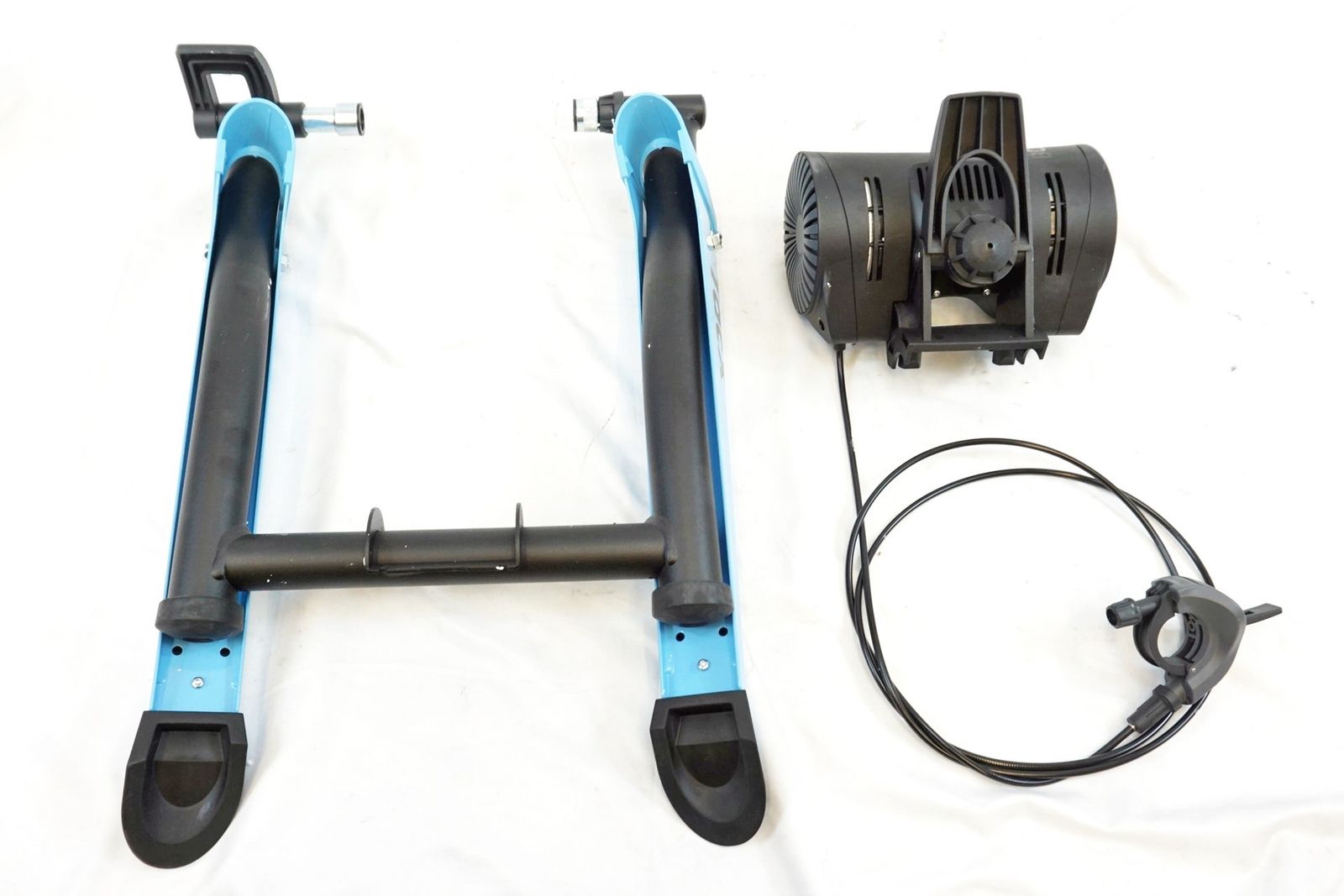 TACX 「タックス」 BOOST サイクルトレーナー / バイチャリ有明