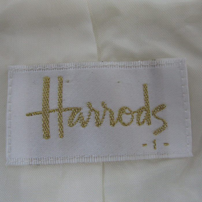 1着のみ【オビツ11、リロロ】スワロフスキーのシャカシャカちぇっくうさドレス P 1着のみ【オビツ11、リロロ服】スワロフスキーのシャカシャカちぇっく