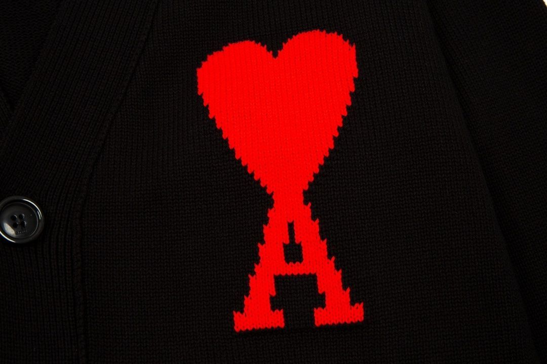 美品✨ Ami paris アミパリス セーター レディース ファッション 