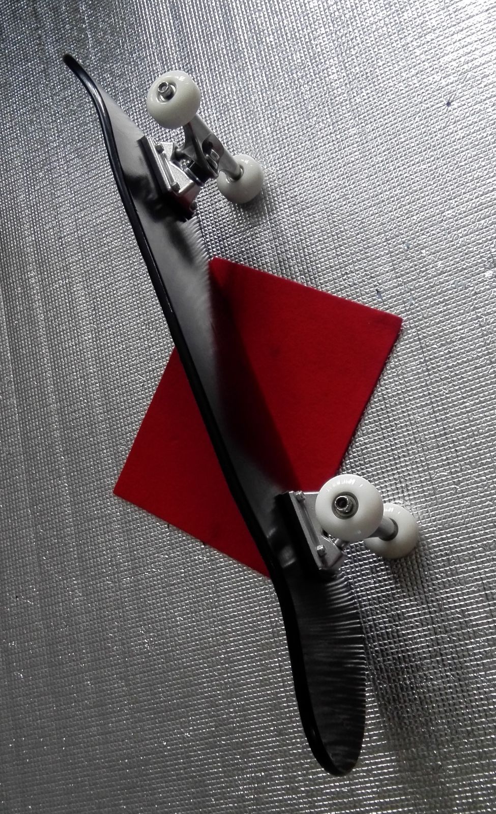 ＜税無送込み＞31×7.75 ( L7９×W１９.6cm) デッキ貼り済み送付！ 31＜税送2670円込＞31×7.75 ( L79×W19.6cm) デッキ貼済