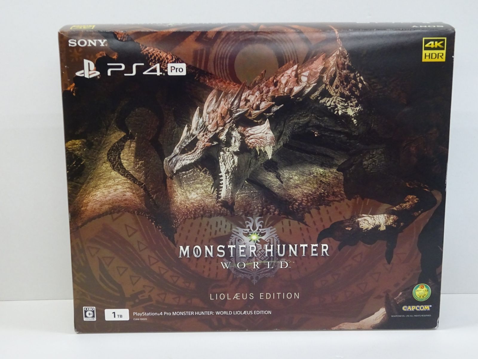 PlayStation 4 Pro MONSTER HUNTER: WORLD LIOLAEUS EDITION PS4 ...