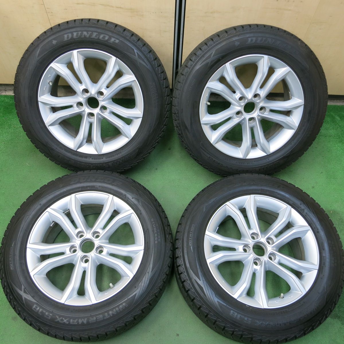 レクサスNX タイヤ 225-65R-17インチ