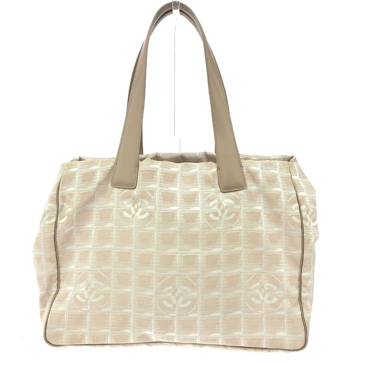 CHANEL シャネル トートバッグMM ニュートラベルライン/ナイロン