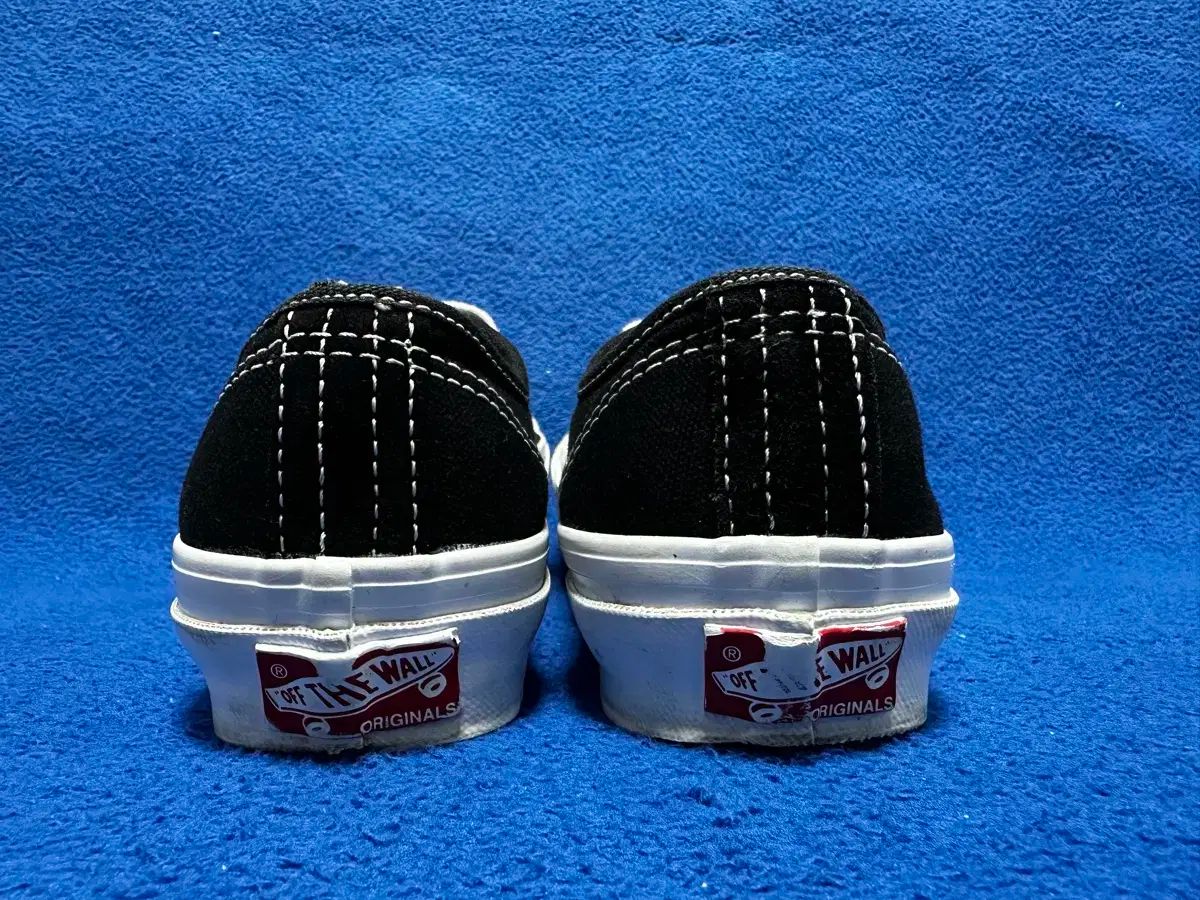 220mm VANS(バンズ) ボルト オーセンティック 黒 Vans