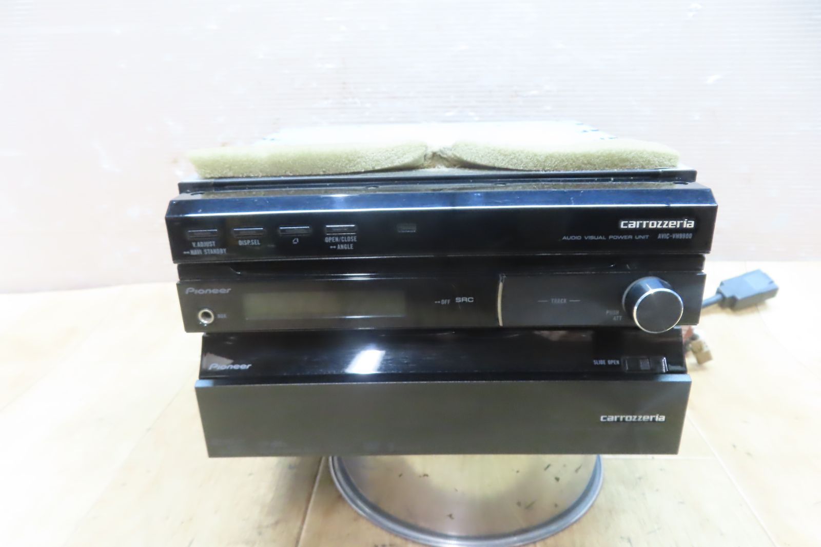 再出品 カロッツェリア HDDナビ AVIC-VH9900 スライド部のみ不具合 