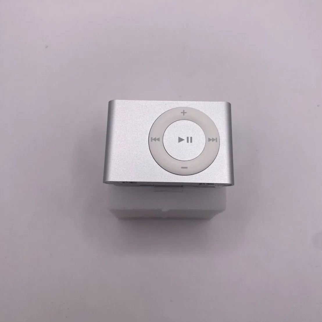 APPLE IPOD 40GB A1059 ポータブルMDプレーヤー ホワイト Apple iPod Classic 4th Generation White (40 GB) 718908616505