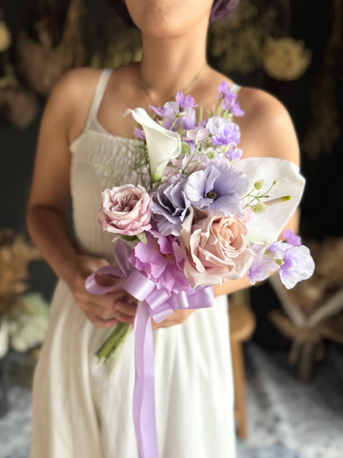 紫×ホワイトクラッチブーケ