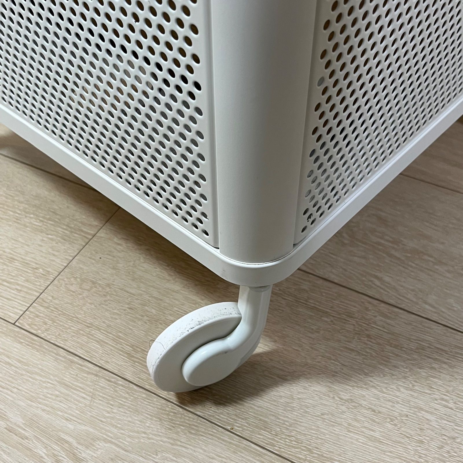 メッシュ ホワイト