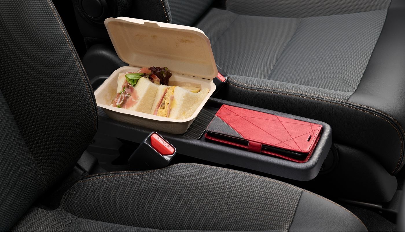 Honda純正 新型フリード | D 折りたたみセンターテーブル