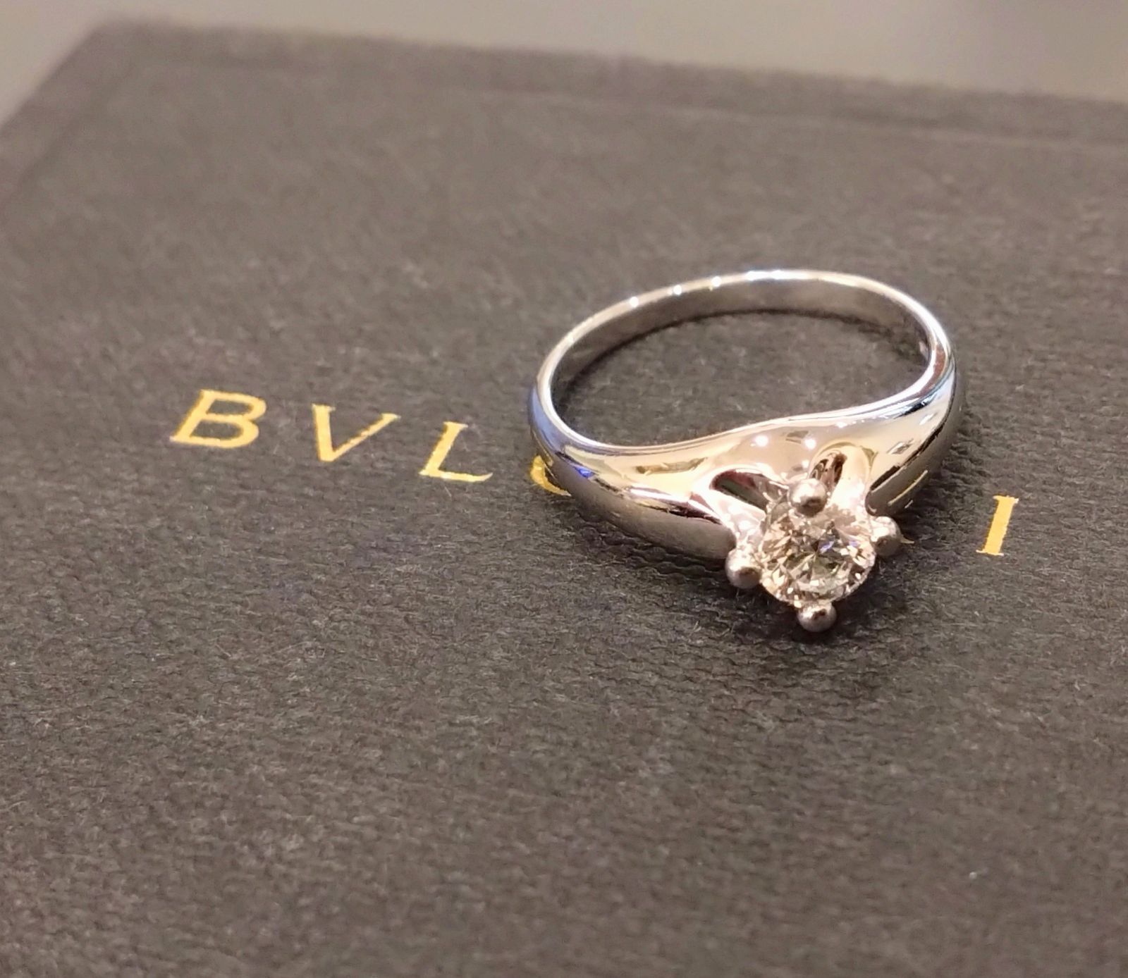 BVLGARI ウエディングリング コロナ 8号 1192 磨き仕上げ済！ BVLGARI ブルガリ コロナ プラチナ 一粒