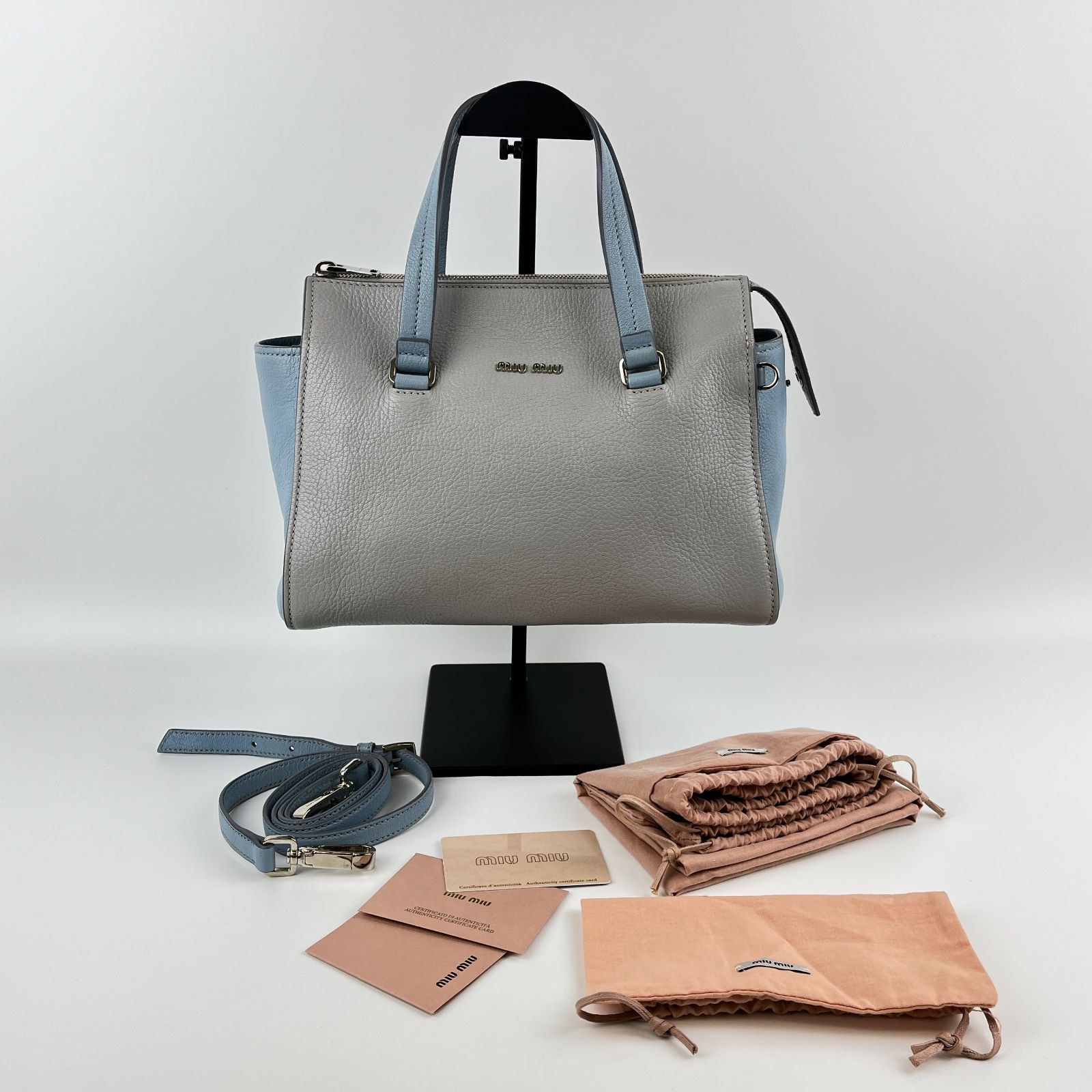miu miu グレー レザー ハンドバッグ 中古】miumiu ミュウミュウ ハンドバッグ ショルダーバッグ