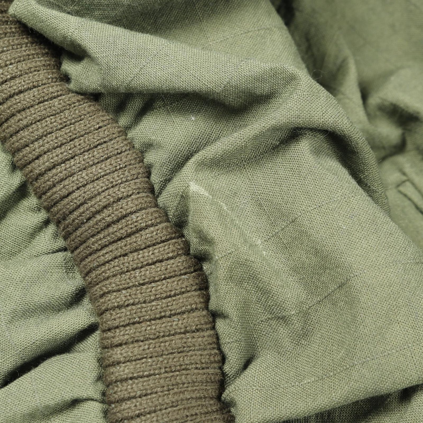 アダーエラー ADER