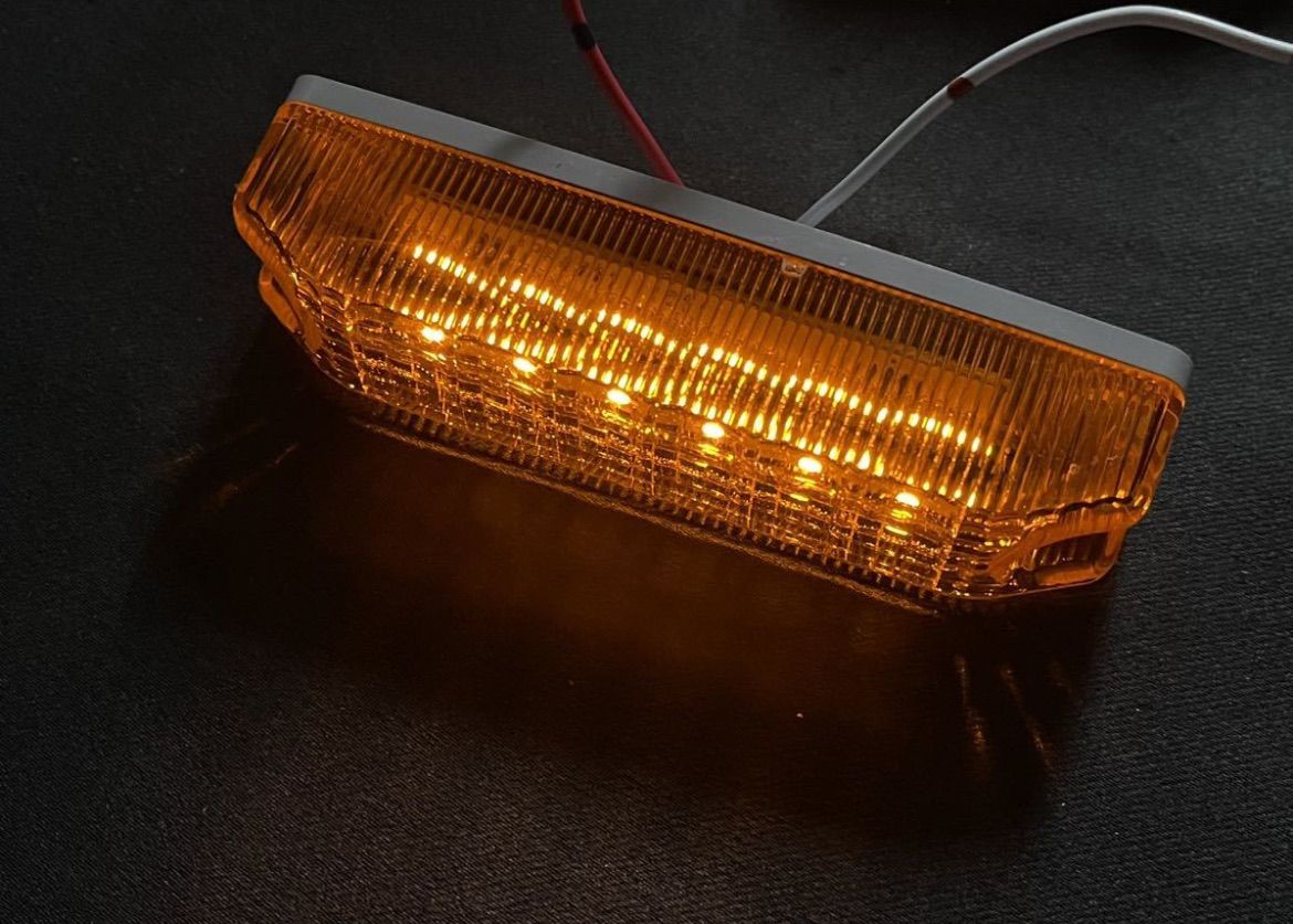 3連 車高灯 アンバー LED 24V 左右セット ポラーグ CV-188 車高灯