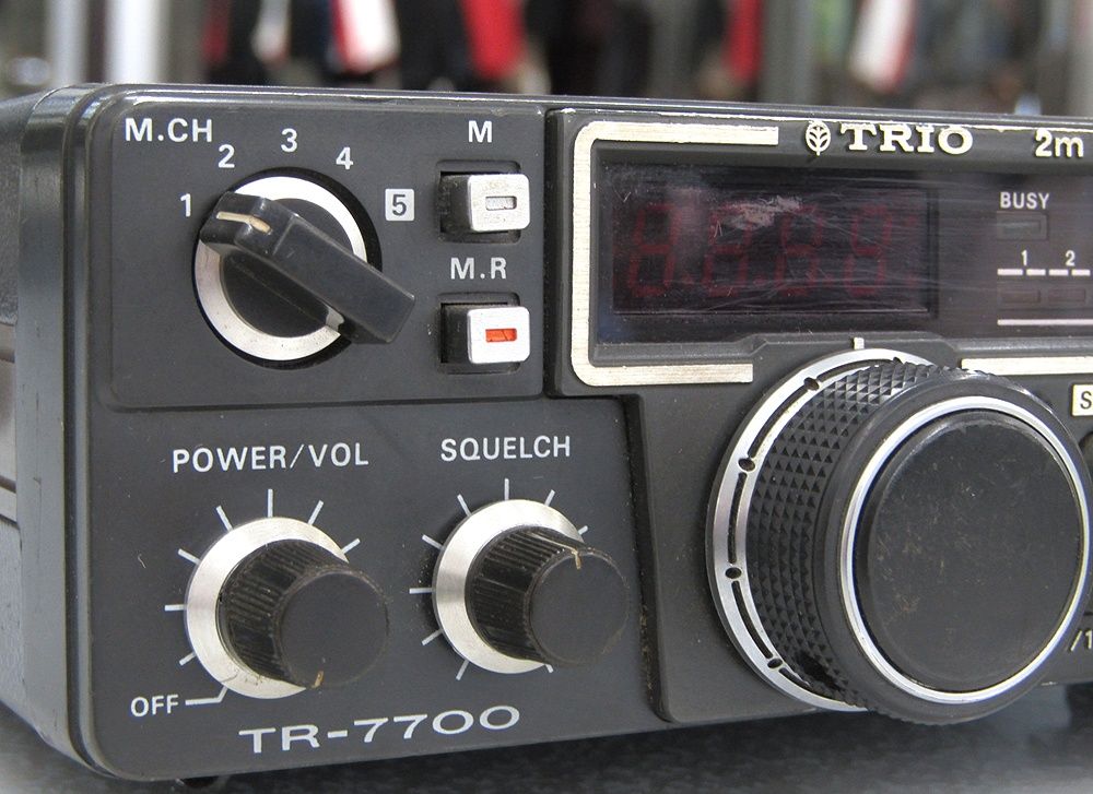 TRIO トリオ 2m FMトランシーバー TR-7700 無線機器 【公式通販】