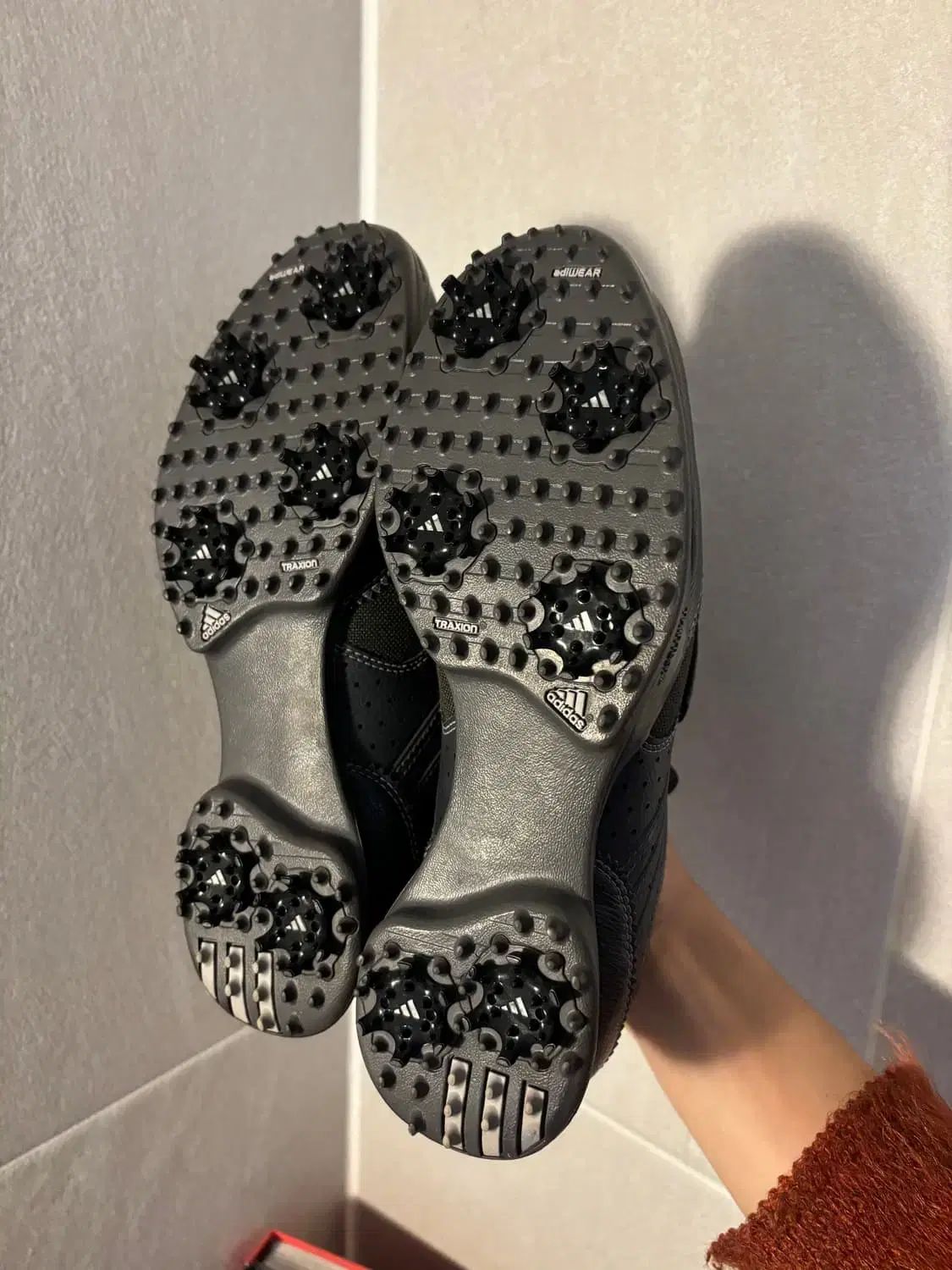 ゴルフシューズ