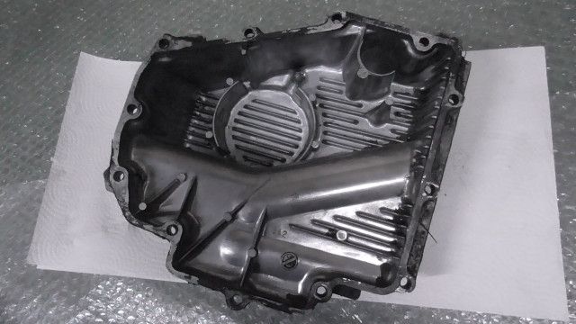 正確な バリオス ZR250A-061xxx の オイルパン 1758176526