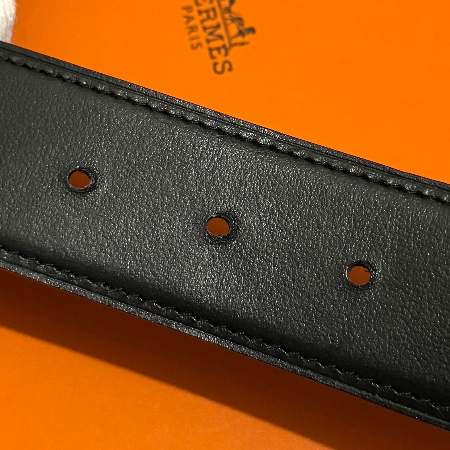 HERMES】コンスタンス 38 リバーシブル メンズ ネイビー×黒