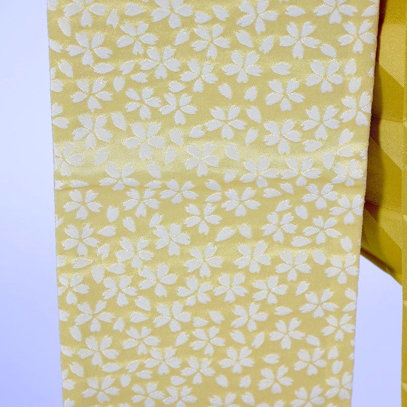 新品 半幅帯 黄色 鱗柄 オフホワイト 花びら散らし /B-015 - メルカリ