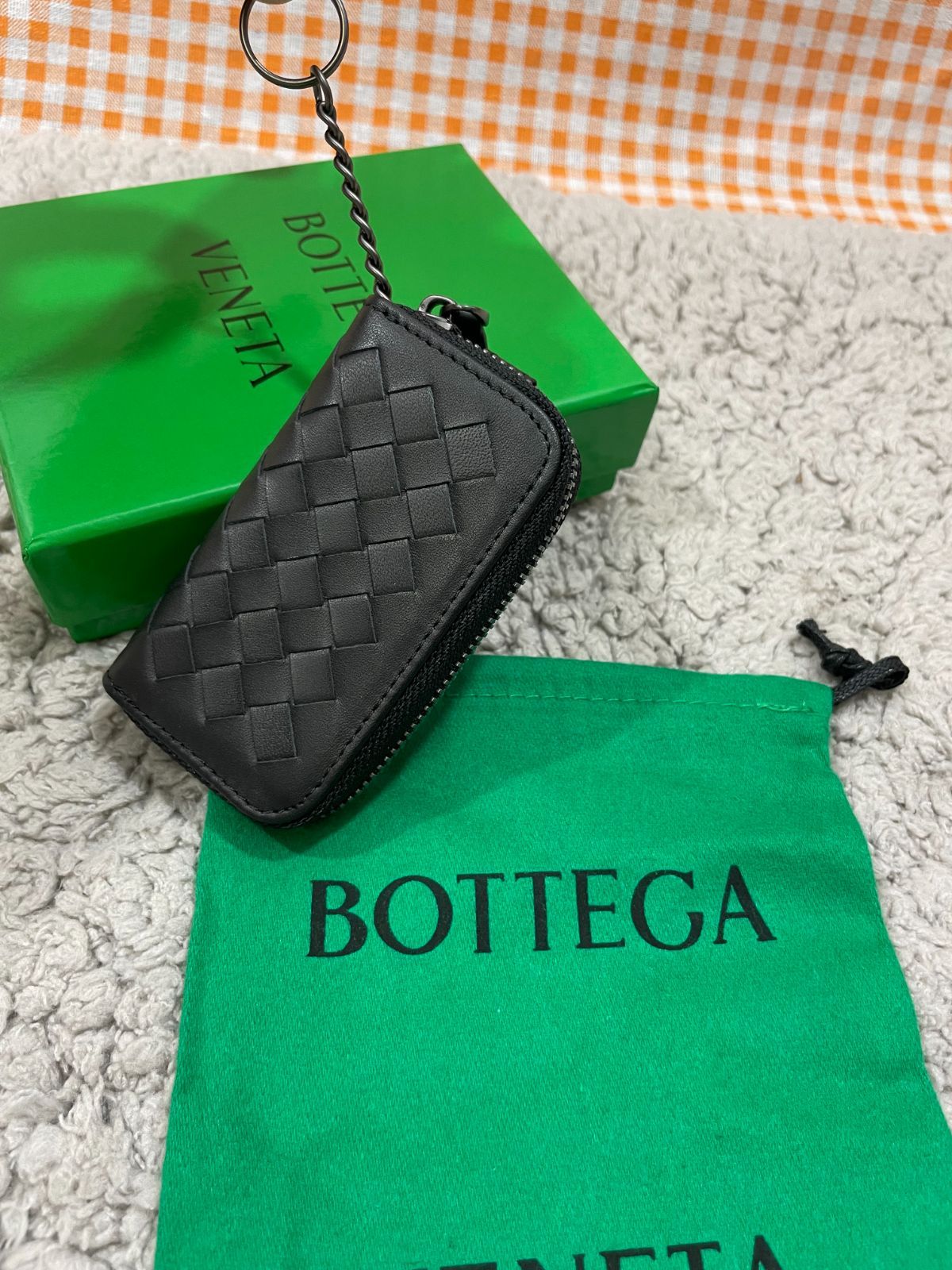 早い者勝ち！BottegaVeneta ボッテガヴェネタ キーホルダー バッグチャーム