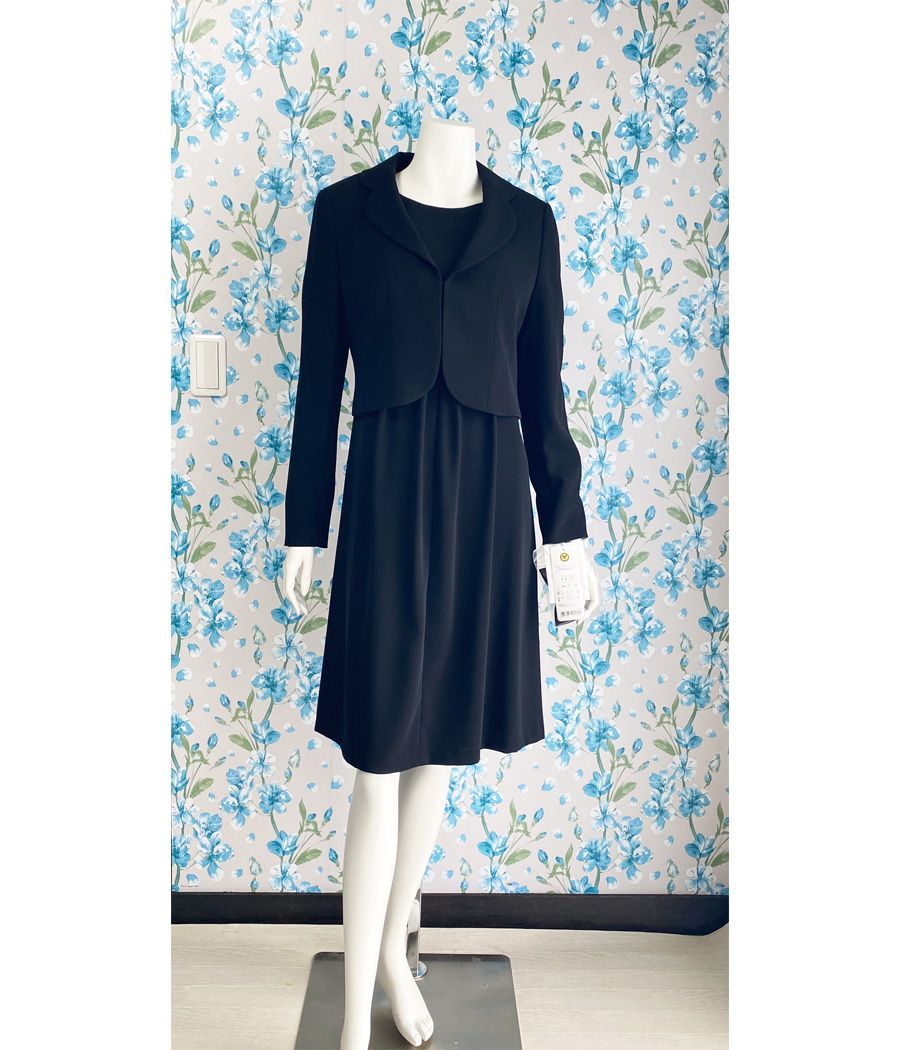 タグ付き 在庫限り 日本製マリオ ヴァレンティーノMario Valentino ブラックフォーマル喪服2点セット 13号 BF0083