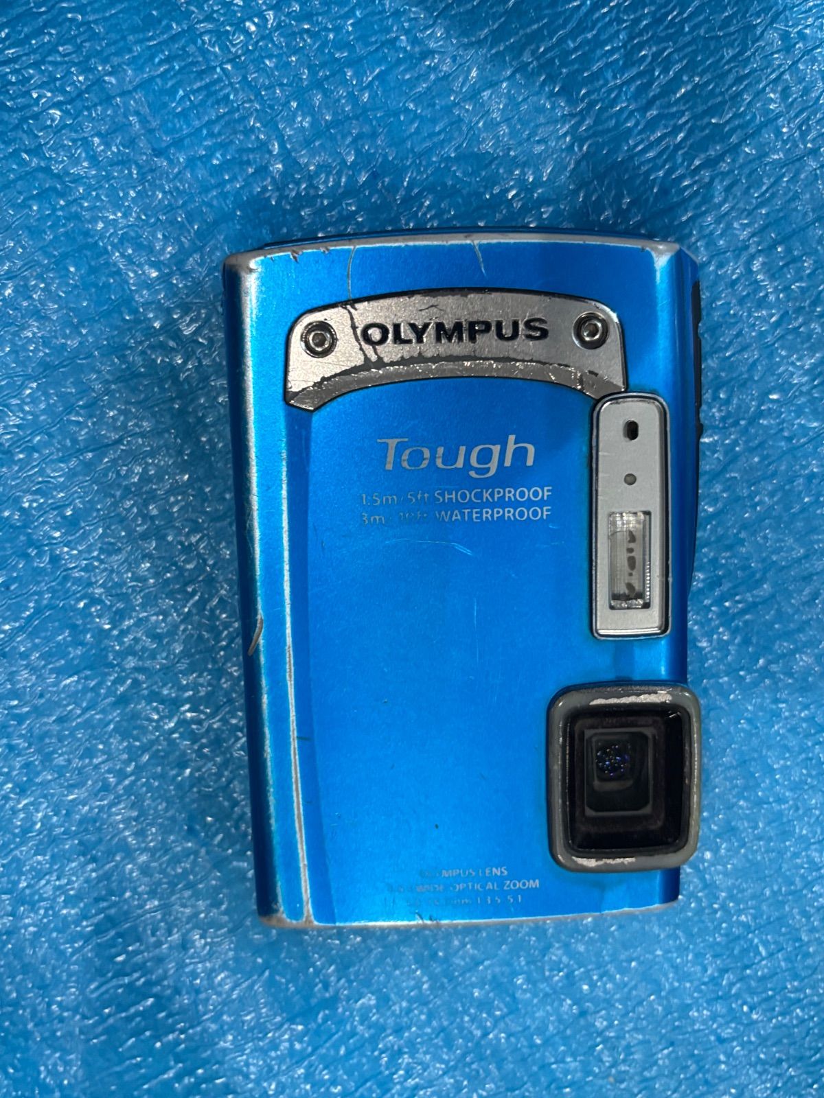 OLYMPUS TG-320とTG-835