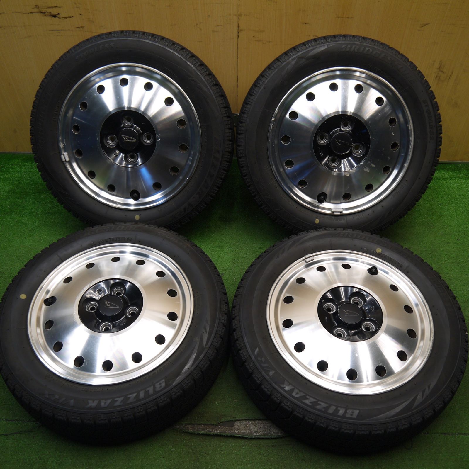 4本価格 ダイハツ ネイキッド 純正 155|65R14 スタッドレス ブリヂストン ブリザック VRX 14インチ PCD100|4H 5052001Hス