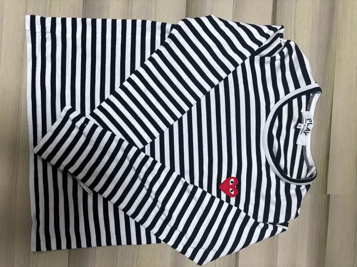 COMME des GARCONS コム デ ギャルソン ストライプ s