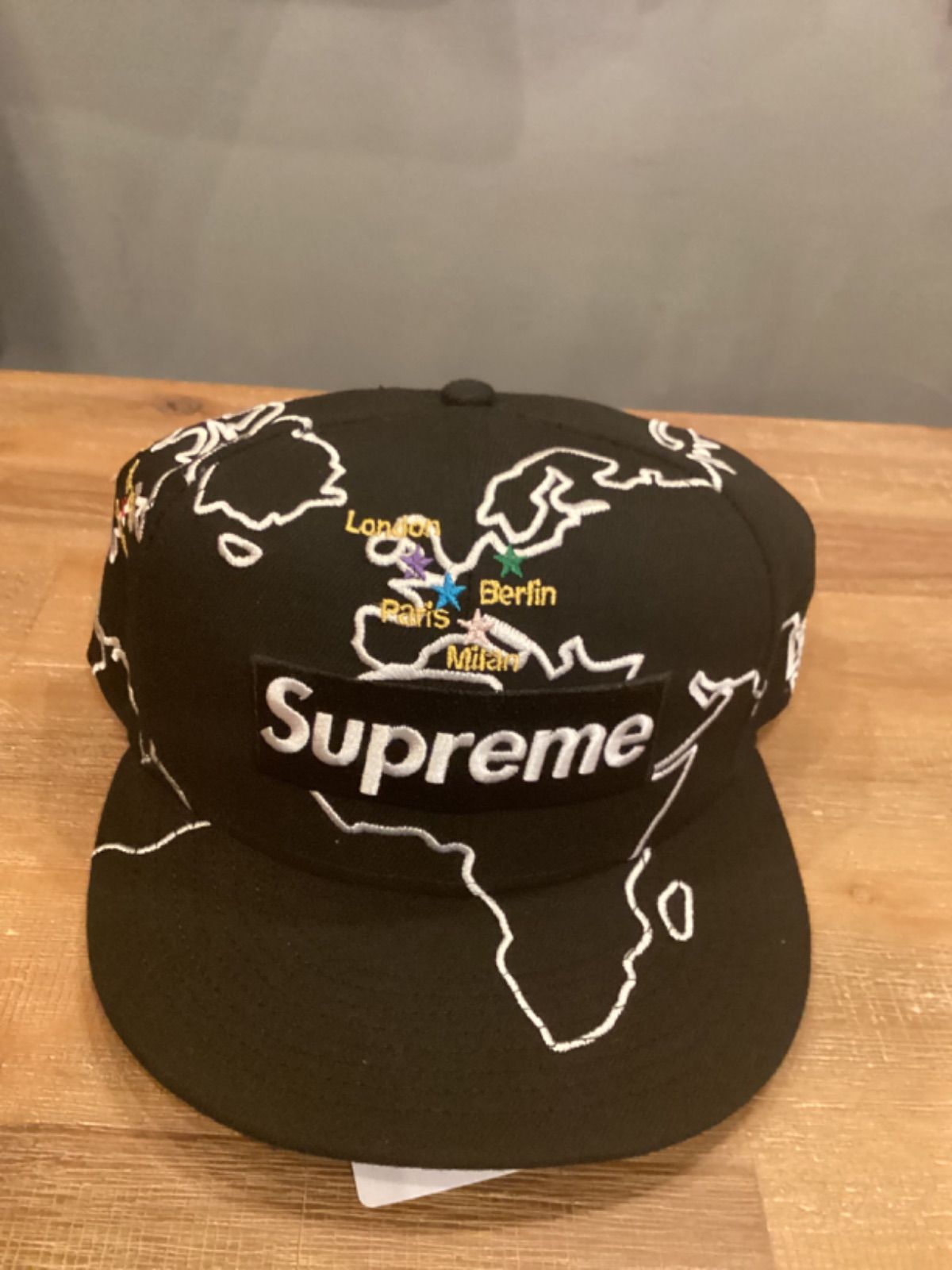 Supreme×New Era Worldwide Box Logo Black - メルカリ