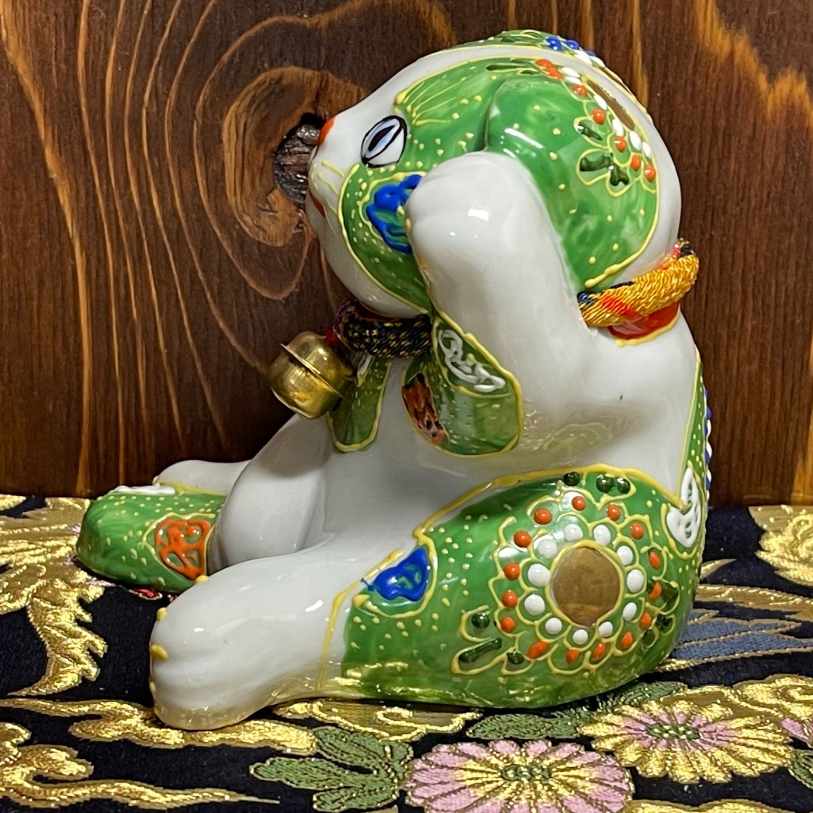 限定品【九谷焼】【健康 平穏】招き猫 ヒワ盛り 左手 緑色 - メルカリ