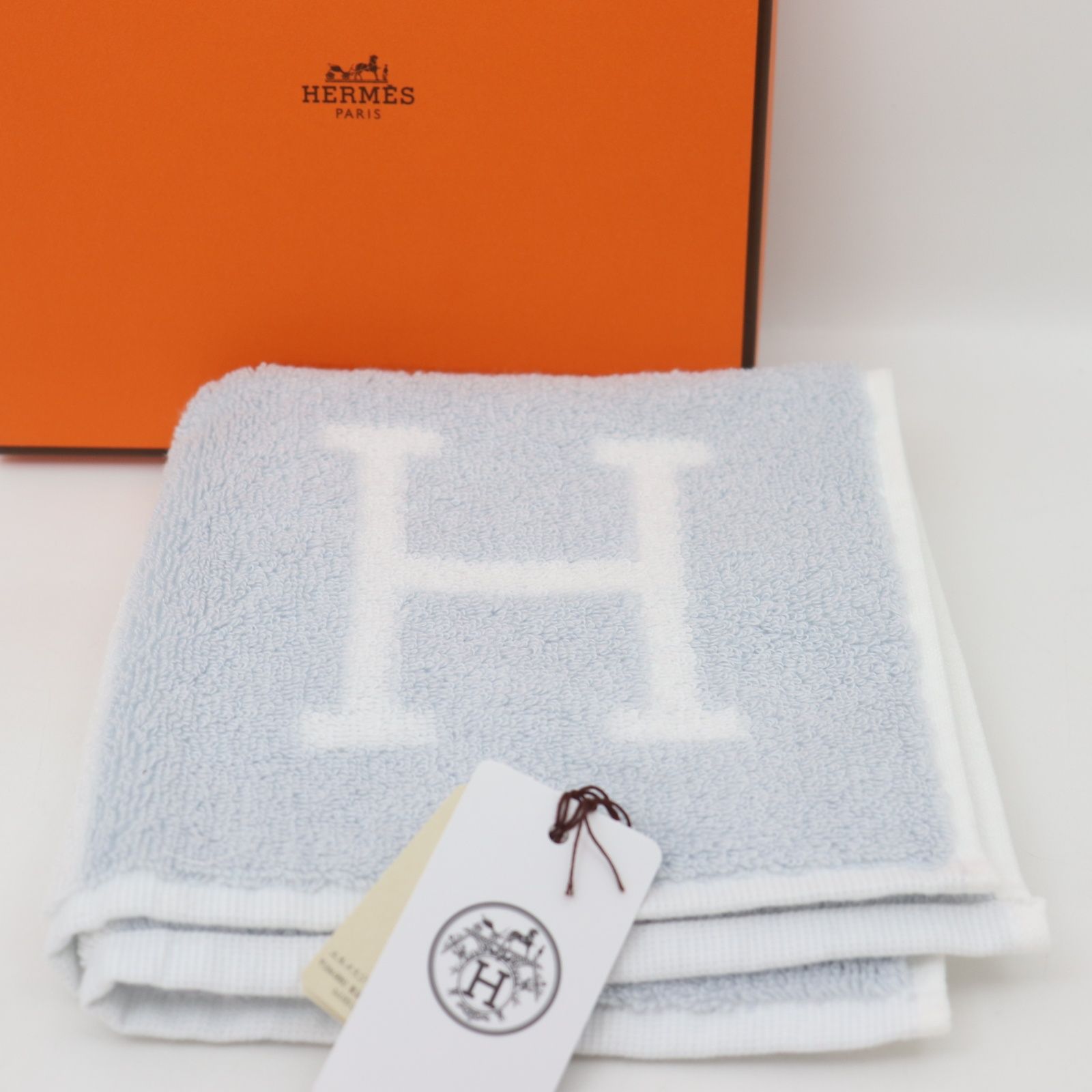 店舗良い 未使用 ITAWEEUEIUR4 保管品 ハンド アヴァロン エルメス HERMES タオル