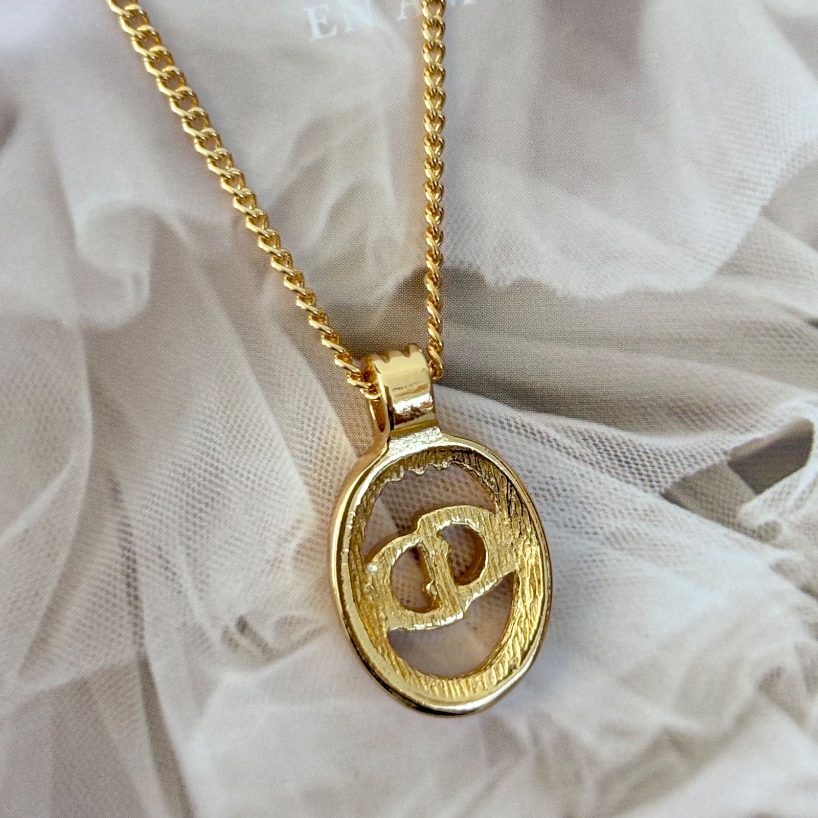 美品】クリスチャンディオール ネックレス ディオール ロゴオーバル GP