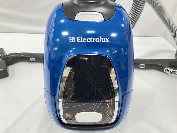 Electrolux エレクトロラックス ergothree auto EET530SO 掃除機