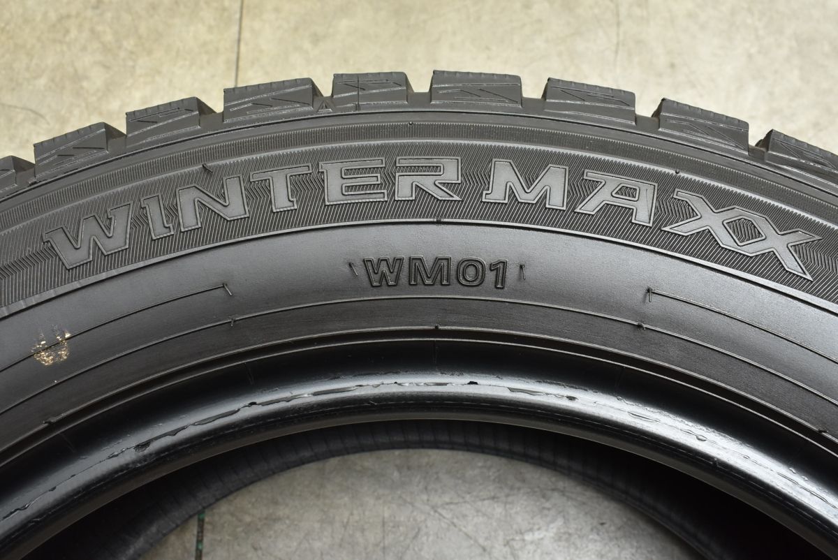 送料無料】ダンロップ ウインターマックス WM01 205/60R16 4本セット 