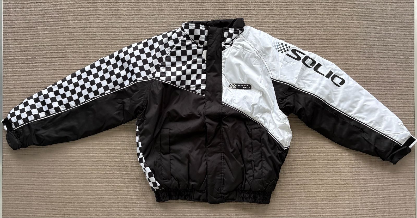 スズキ ソリオ ブラック＆ホワイト オリジナルジャケット ナイロン ジャンパー ウィンドブレーカー アウター 上着 SOLIO BLACK＆WHITE KA-TUN カトゥーン ジャニーズ 亀梨和也 上田竜也 中丸雄一 田中聖 田口淳之介