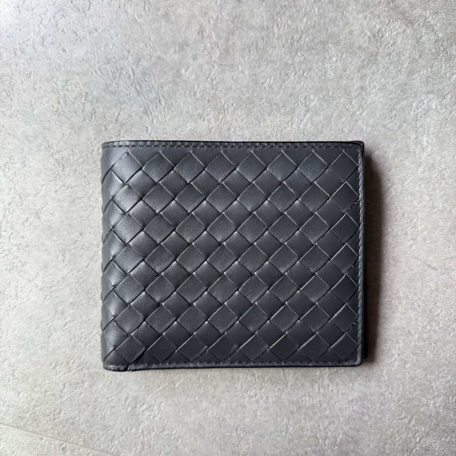 未使用級 BOTTEGA VENETA ボッテガヴェネタ イントレチャート 二つ折り 