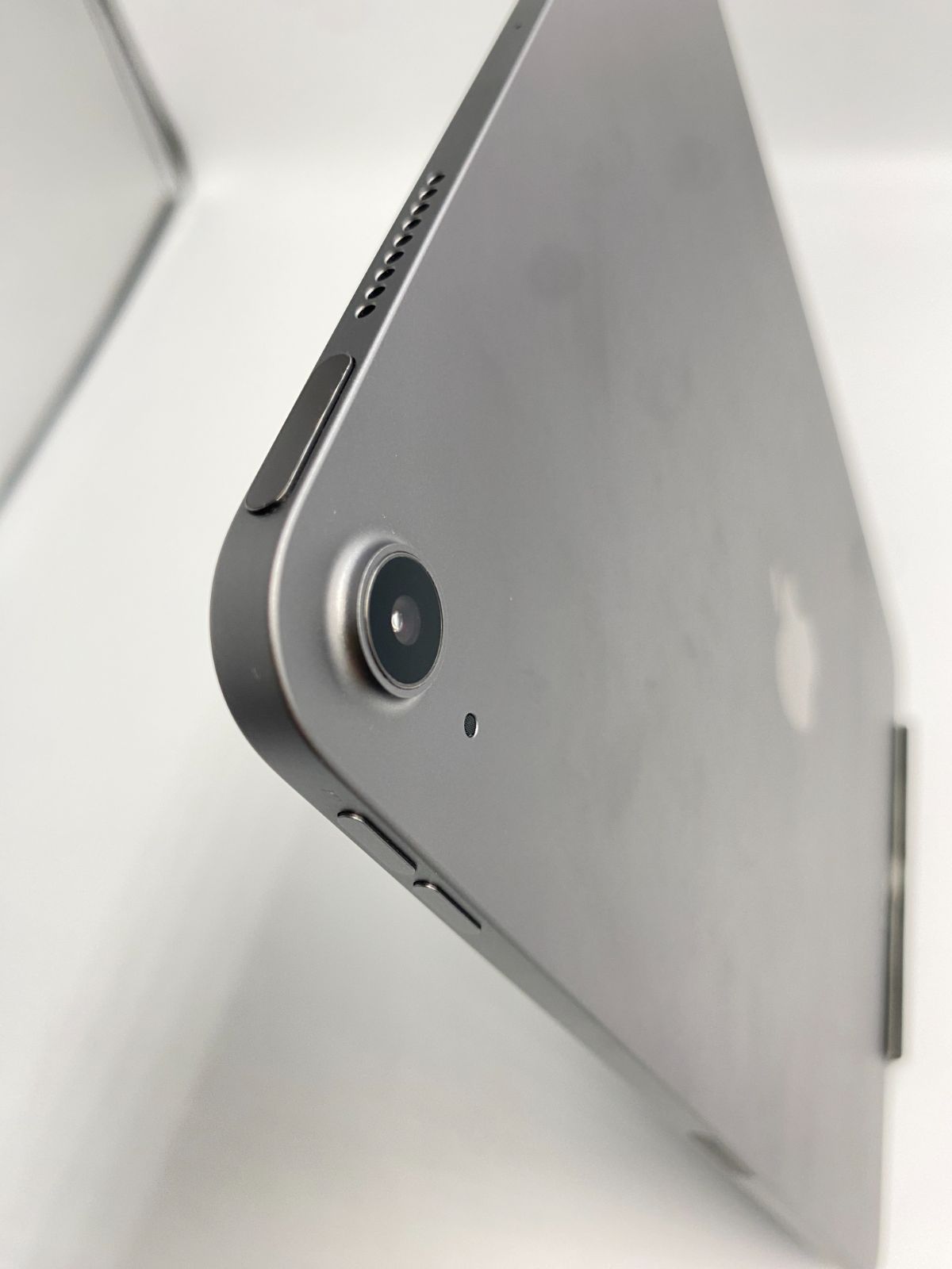 iPadAir5 64GB Wifiモデル　ジャンク品 ジャンク品】iPadAir5 Wi-Fiモデル 64GB スペースグレイ - メルカリ