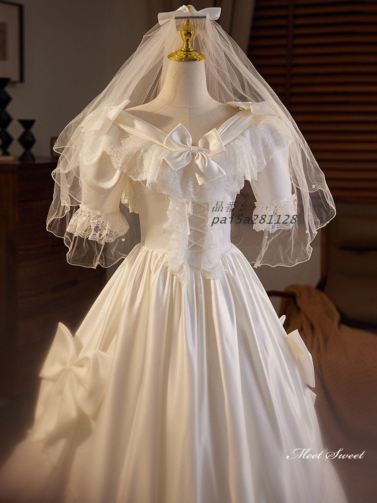 ウェディングドレス ロングドレス プリンセスドレス フリル リボン 半袖 花嫁 パフスリーブ 二次会 サテン 前撮り ウエディングドレス 結婚式 ブライダル pai5a281128