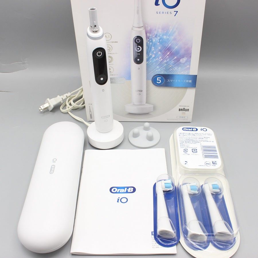 ブラウン オーラルB iO7 iOM72A11BCWT ホワイト 電動歯ブラシ BRAUN 本体